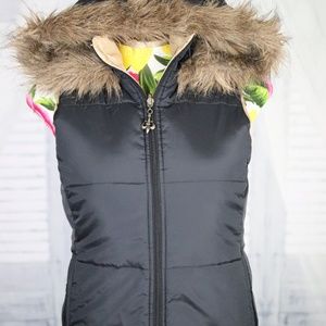 Black/Cream Vest Fur Hood Reversible